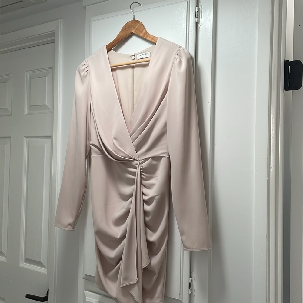 Babaton Encore Ruched Dress - Picture 7 of 10